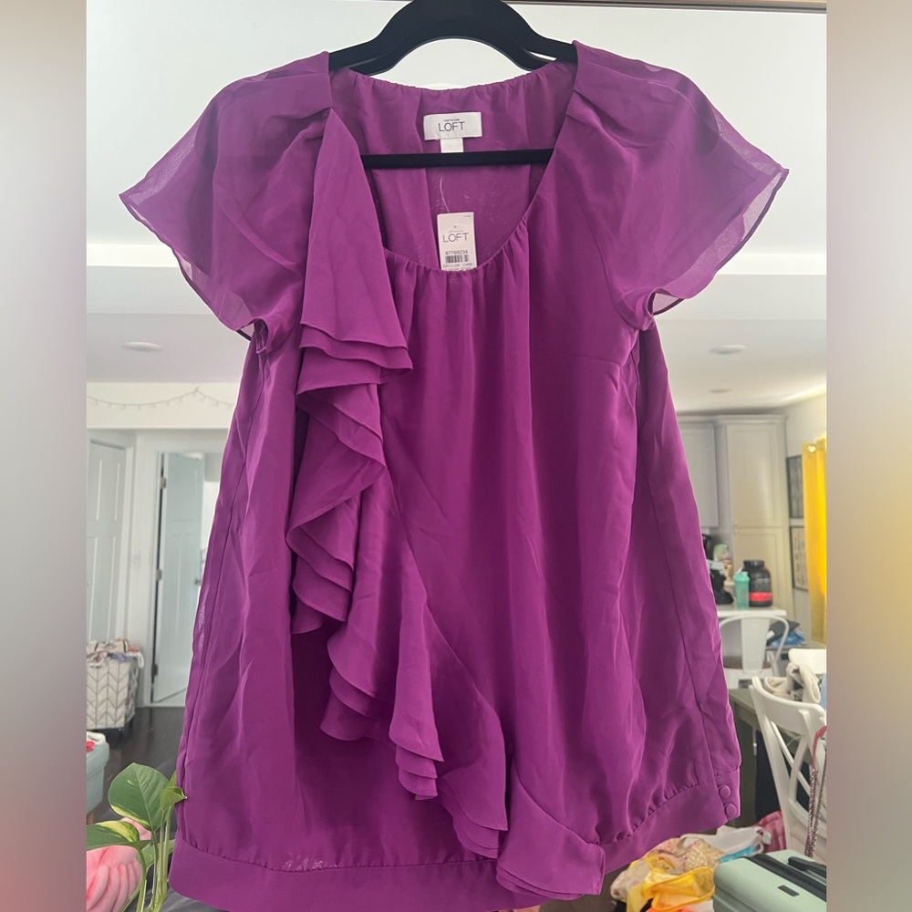 Ann Taylor Loft Ruffle top